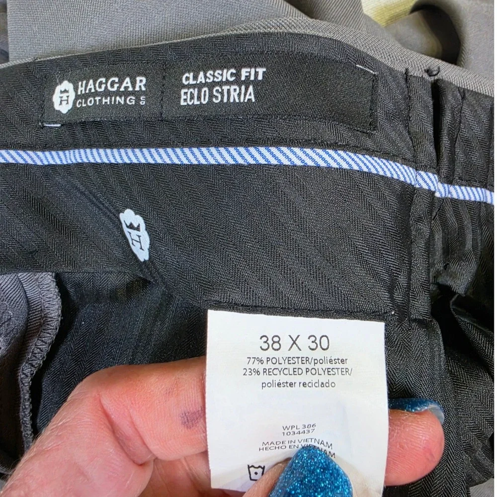 Haggar Classic Fit Eclo Stria Grey Dress Pants Mens 38x30 Flat Front Trousers